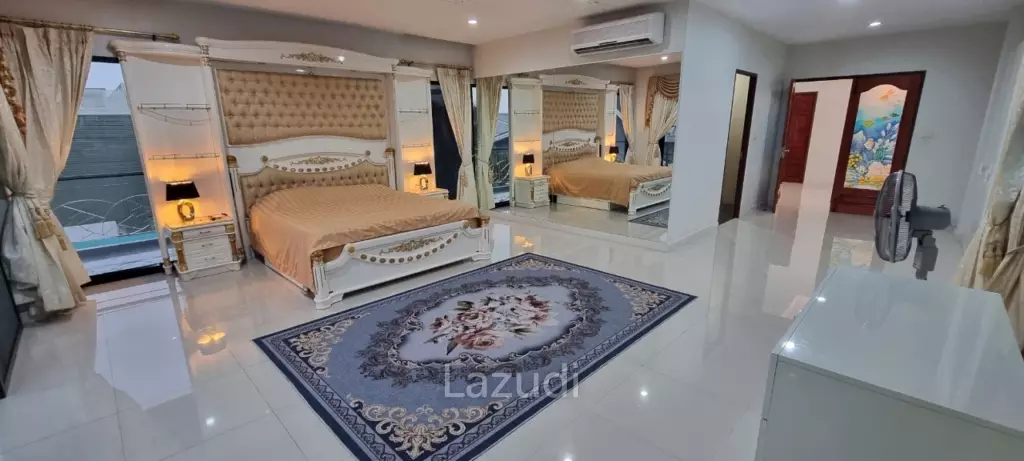 5 Beds 5 Baths 650 SQ.M. Pattaya Paradise Village 2