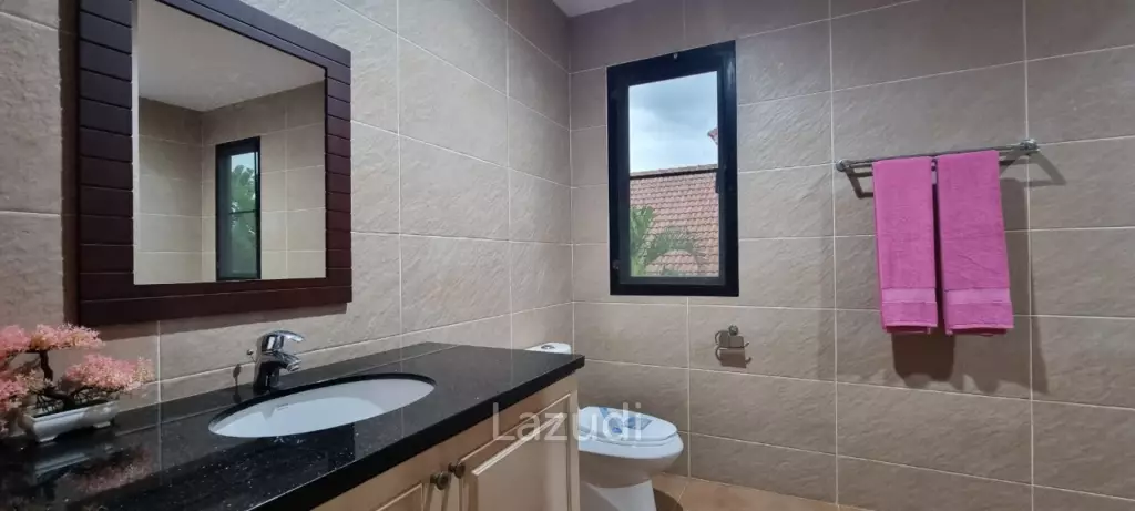 5 Beds 5 Baths 650 SQ.M. Pattaya Paradise Village 2