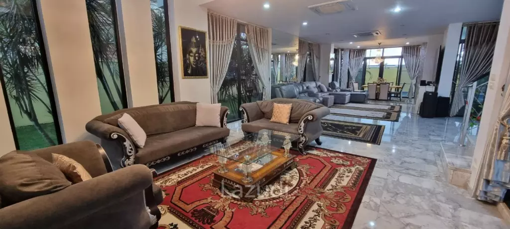 5 Beds 5 Baths 650 SQ.M. Pattaya Paradise Village 2
