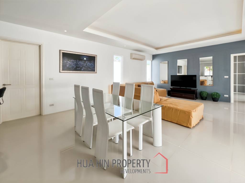 Exclusive 4 Bedroom Villa with Private Pool in Falcon Hill Hua Hin