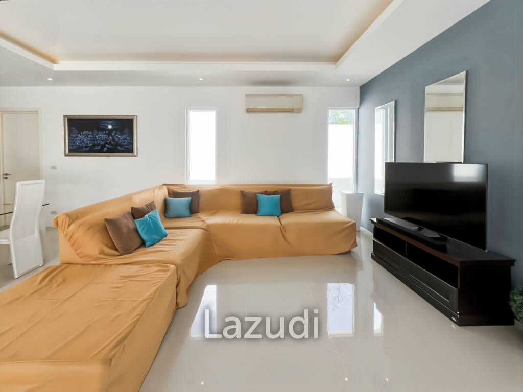 Exclusive 4 Bedroom Villa with Private Pool in Falcon Hill Hua Hin