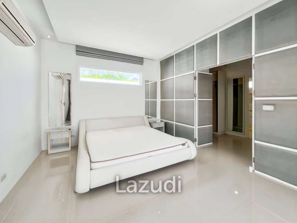 Exclusive 4 Bedroom Villa with Private Pool in Falcon Hill Hua Hin