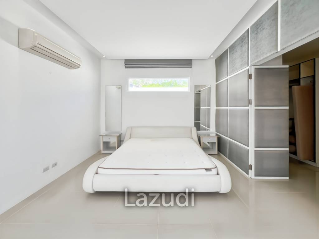 Exclusive 4 Bedroom Villa with Private Pool in Falcon Hill Hua Hin