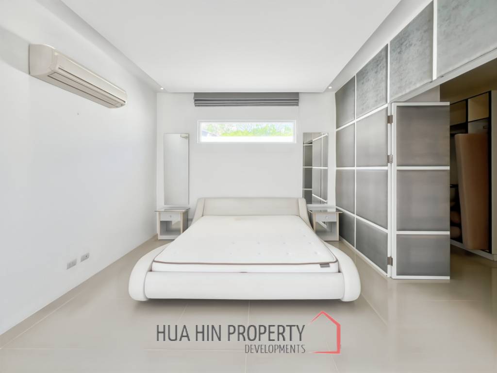 Exclusive 4 Bedroom Villa with Private Pool in Falcon Hill Hua Hin