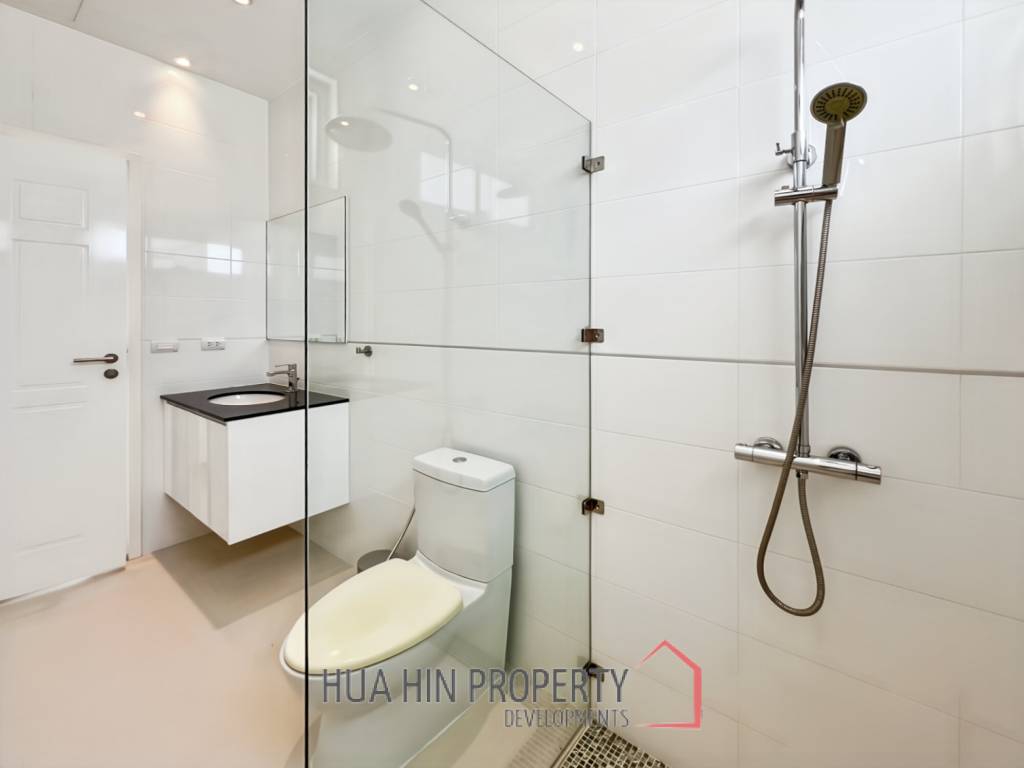 Exclusive 4 Bedroom Villa with Private Pool in Falcon Hill Hua Hin