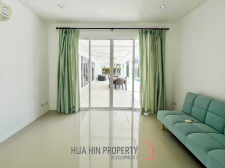Exclusive 4 Bedroom Villa with Private Pool in Falcon Hill Hua Hin