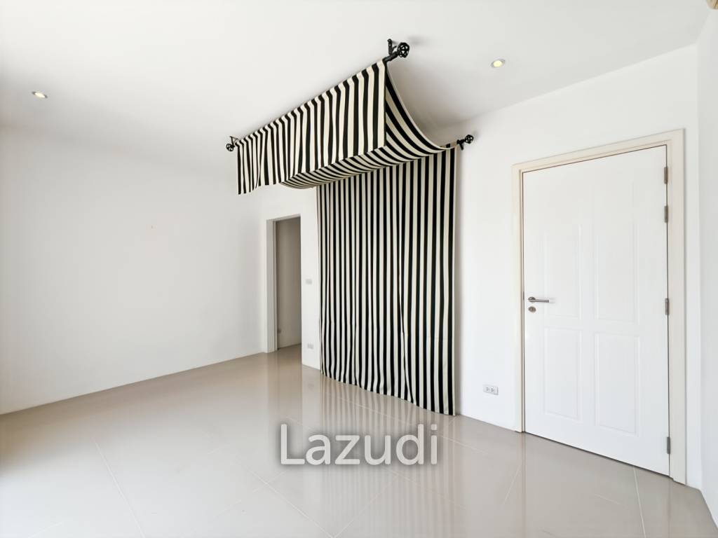 Exclusive 4 Bedroom Villa with Private Pool in Falcon Hill Hua Hin