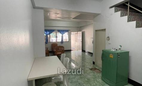 2 Bedrooms Townhouse For Sale in Fah Thai Project