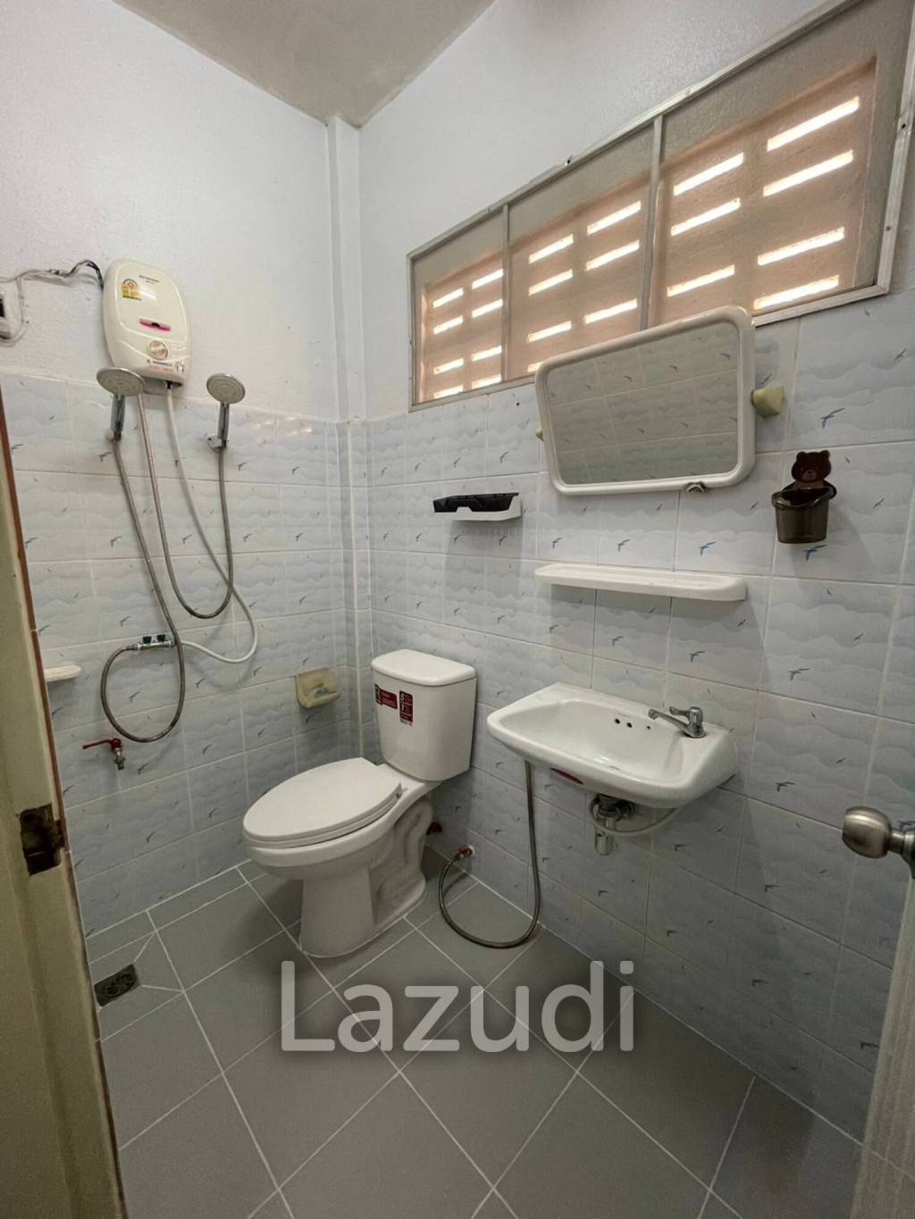 2 Bedrooms Townhouse For Sale in Fah Thai Project