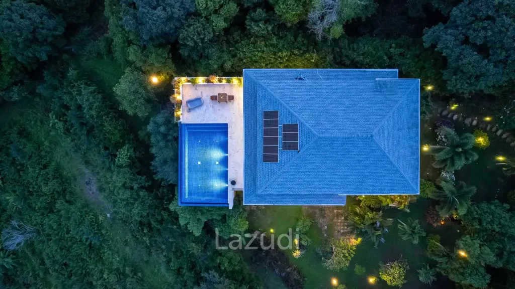 A Private Luxury Retreat with Stunning Ocean Views