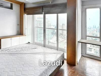 3 Bedroom 2 Bathroom 114 SQ.M Silom Suite