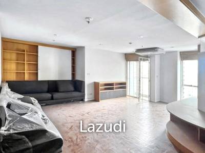 3 Bedroom 2 Bathroom 114 SQ.M Silom Suite