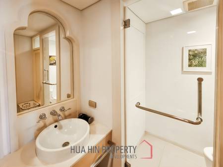 Luxury 2 Bedroom Condo with Sea View in Marrakesh Hua Hin