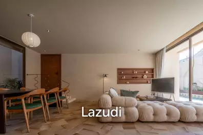 5 Bedrooms 6 Bathrooms 400 SQ.M. Villa Barrera