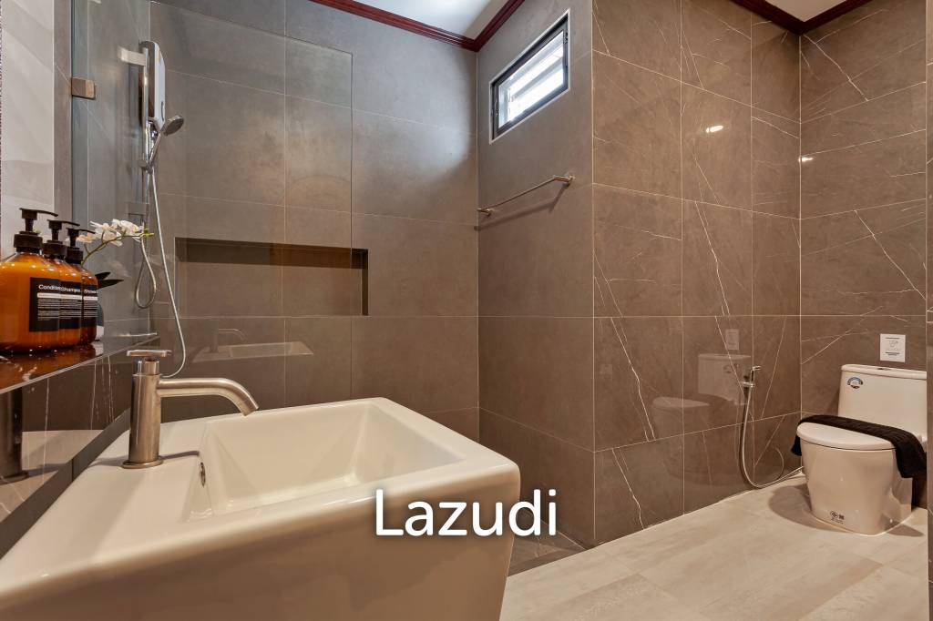 5 Beds 6 Baths 200 SQ.M. Luxury Pool Villa