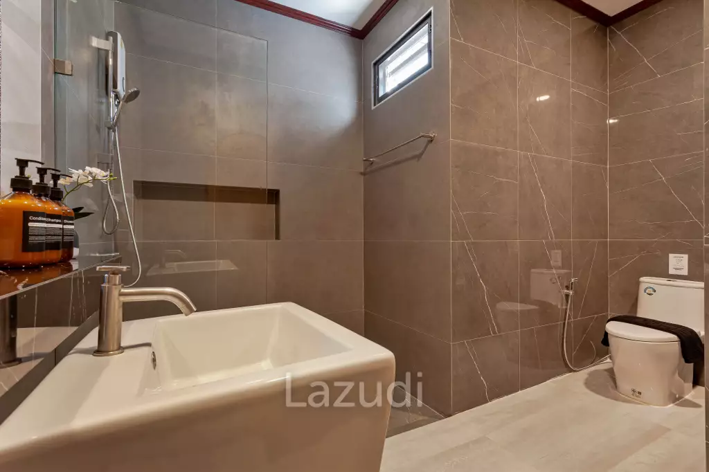 5 Beds 6 Baths 200 SQ.M. Luxury Pool Villa