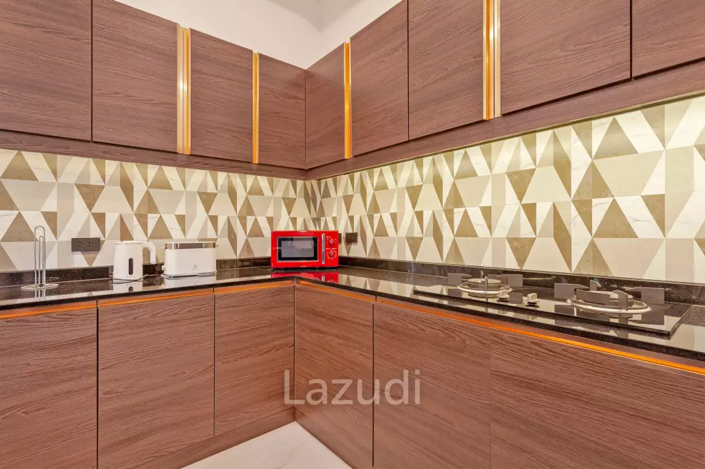 5 Beds 6 Baths 200 SQ.M. Luxury Pool Villa
