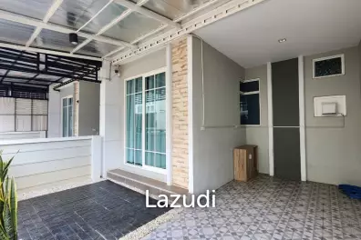 ขายทาวน์เฮ้าส์ 2 ห้องนอน ในโครงการโกลเด้น วิลเลจ บ้านดู่