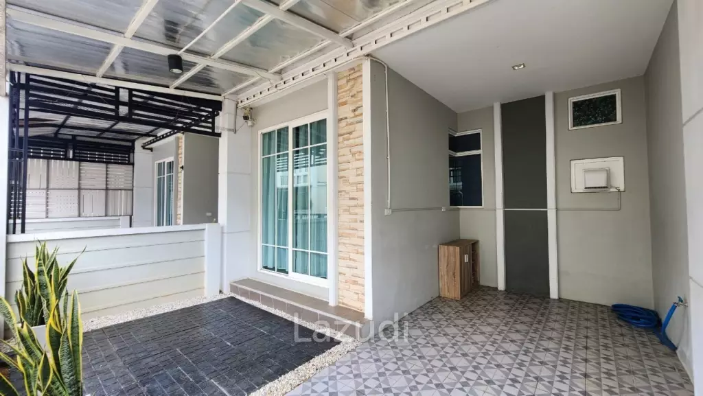 ขายทาวน์เฮ้าส์ 2 ห้องนอน ในโครงการโกลเด้น วิลเลจ บ้านดู่