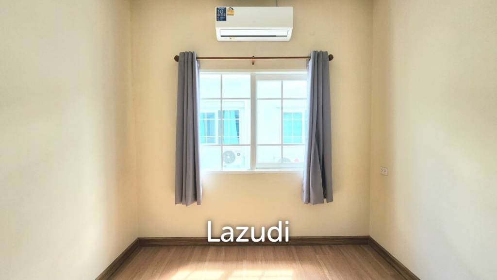 ขายทาวน์เฮ้าส์ 2 ห้องนอน ในโครงการโกลเด้น วิลเลจ บ้านดู่