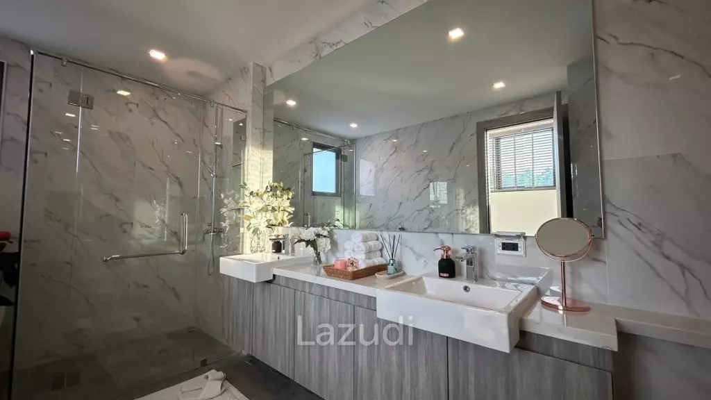 Luxurious 4-Bedroom 407.9 SQ.M Villa in Layan Chak Nok