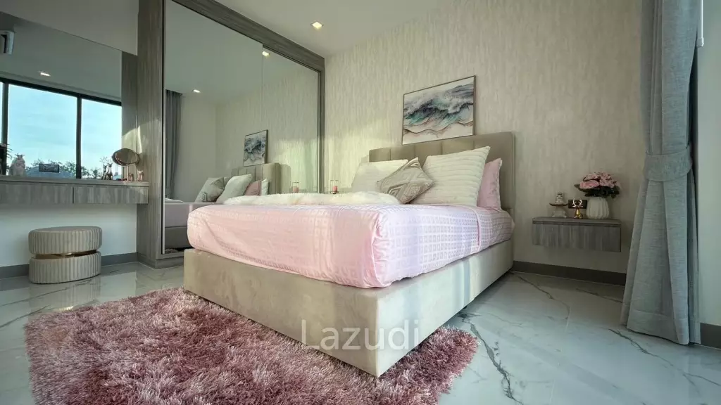 Luxurious 4-Bedroom 407.9 SQ.M Villa in Layan Chak Nok