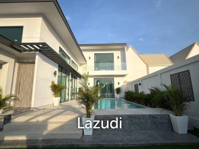 Luxurious 3-Bedroom 299.25 SQ.M Villa in Layan Chak Nok