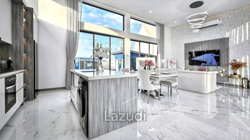 Luxurious 3-Bedroom 299.25 SQ.M Villa in Layan Chak Nok