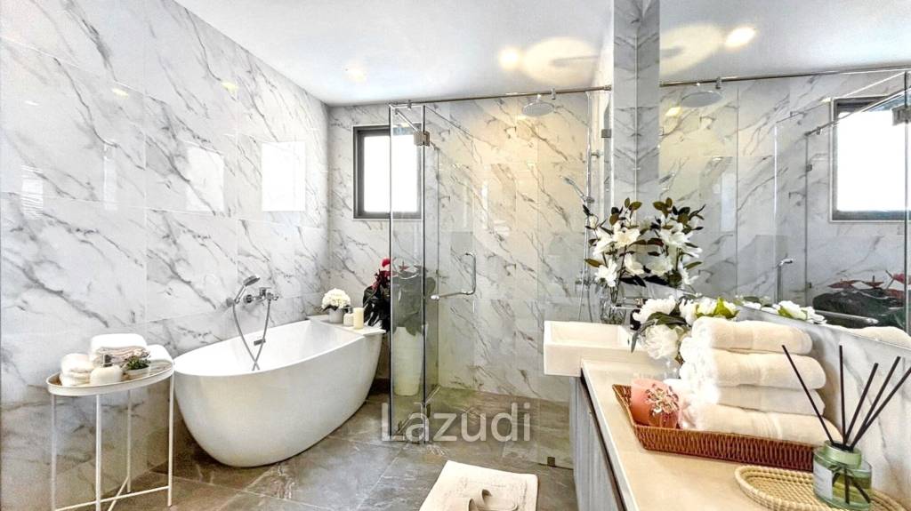 Luxurious 3-Bedroom 299.25 SQ.M Villa in Layan Chak Nok