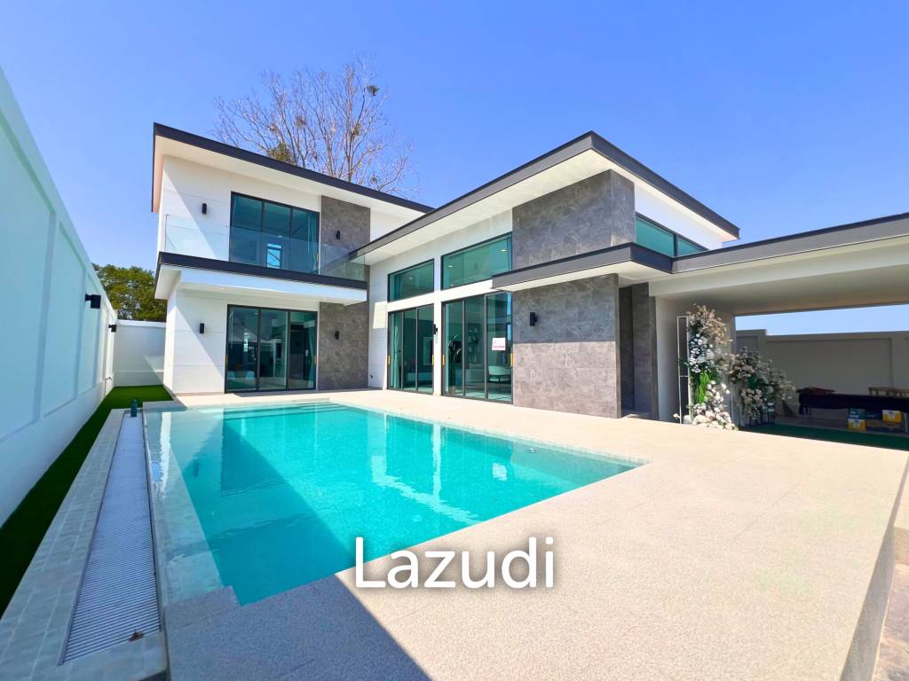 Luxurious 4-Bedroom 407.9 SQ.M Villa in Layan Chak Nok