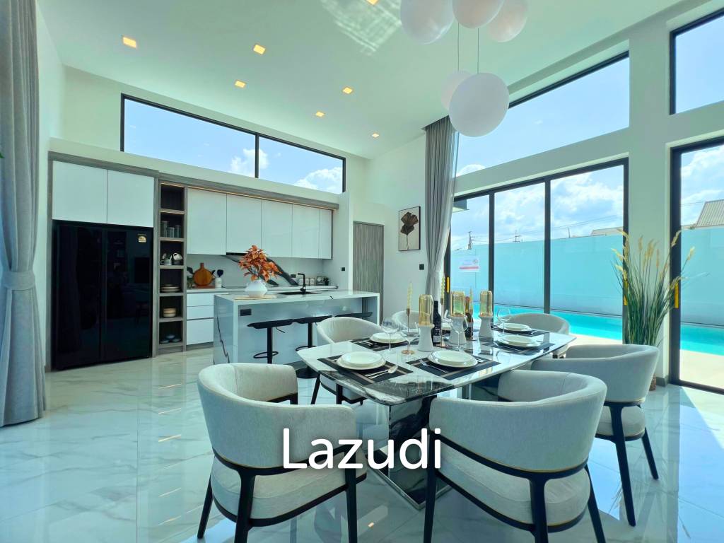 Luxurious 4-Bedroom 407.9 SQ.M Villa in Layan Chak Nok