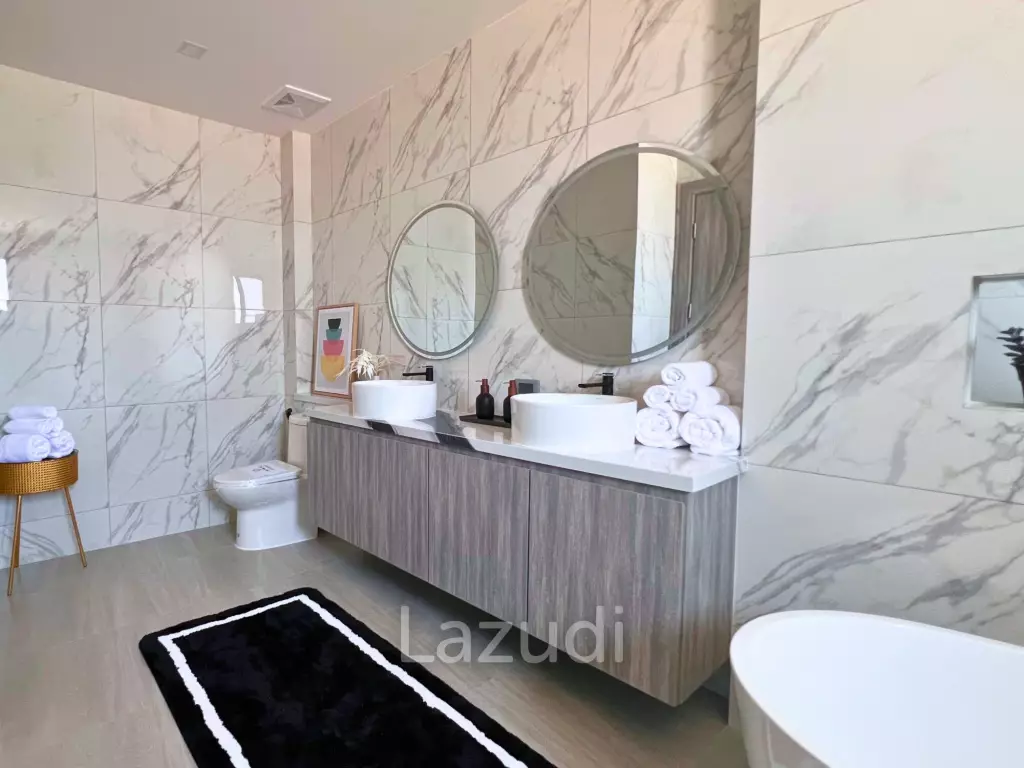 Luxurious 4-Bedroom 407.9 SQ.M Villa in Layan Chak Nok