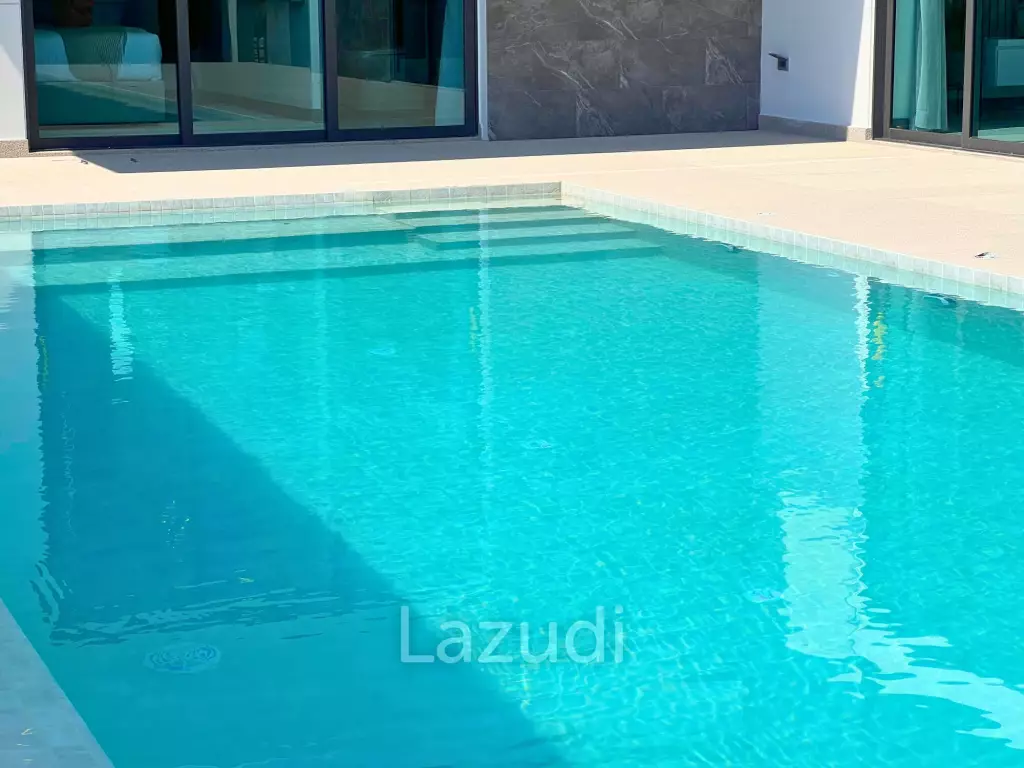 Luxurious 4-Bedroom 407.9 SQ.M Villa in Layan Chak Nok