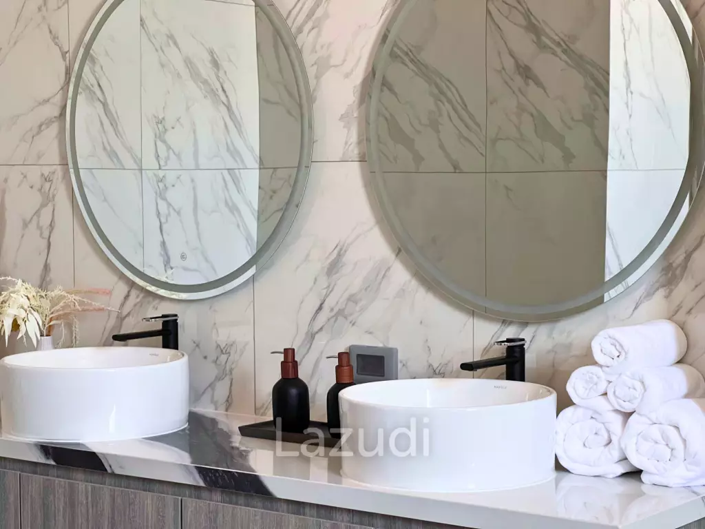 Luxurious 4-Bedroom 407.9 SQ.M Villa in Layan Chak Nok