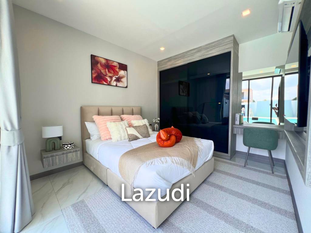 Luxurious 4-Bedroom 407.9 SQ.M Villa in Layan Chak Nok
