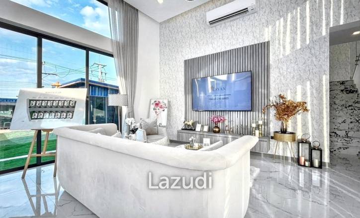 Luxurious 3-Bedroom 299.25 SQ.M Villa in Layan Chak Nok