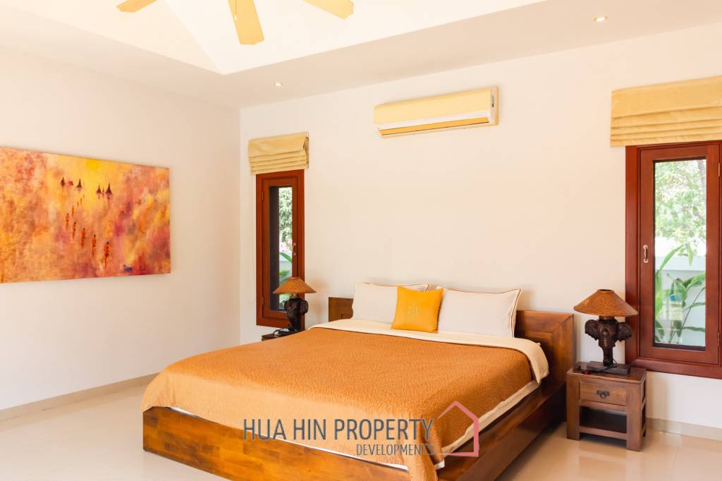 SMART HOUSE RESORT : 5 bed pool villa