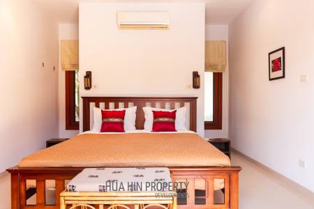 SMART HOUSE RESORT : 5 bed pool villa