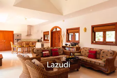 SMART HOUSE RESORT : 5 bed pool villa