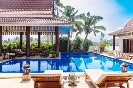 SMART HOUSE RESORT : 5 bed pool villa