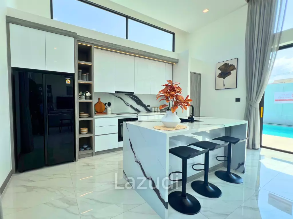 Luxurious 3-Bedroom 299.25 SQ.M Villa in Layan Chak Nok
