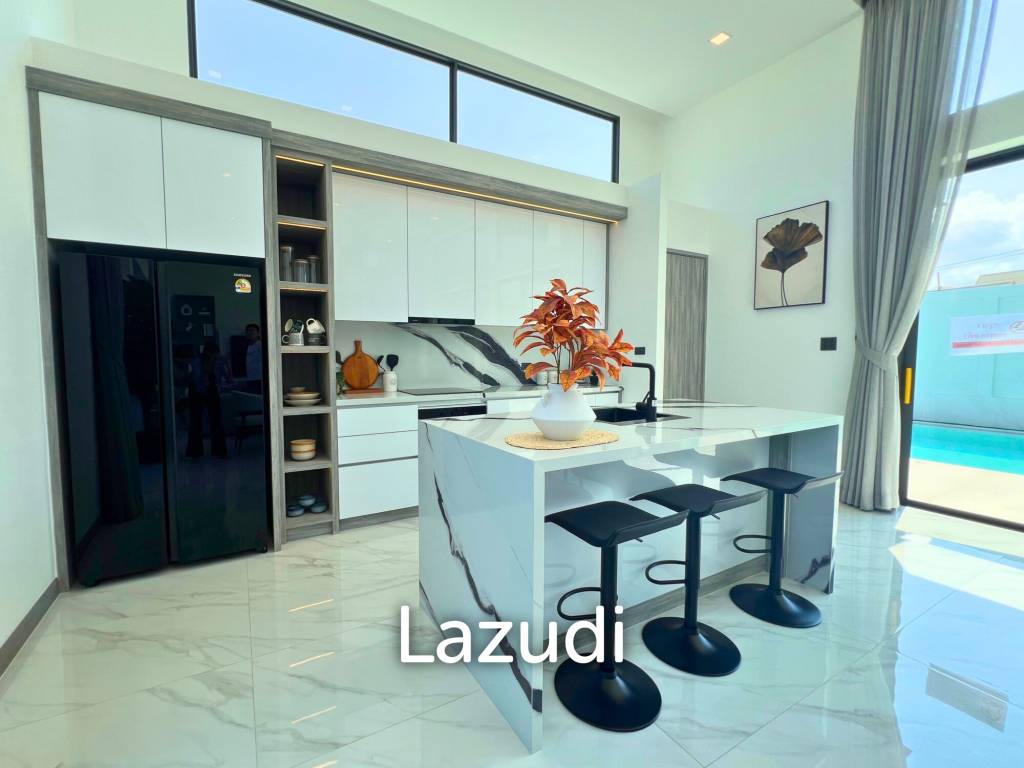 Luxurious 3-Bedroom 299.25 SQ.M Villa in Layan Chak Nok