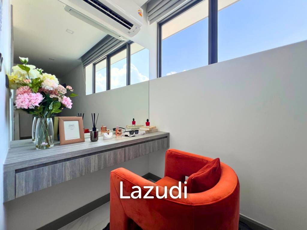 Luxurious 3-Bedroom 299.25 SQ.M Villa in Layan Chak Nok
