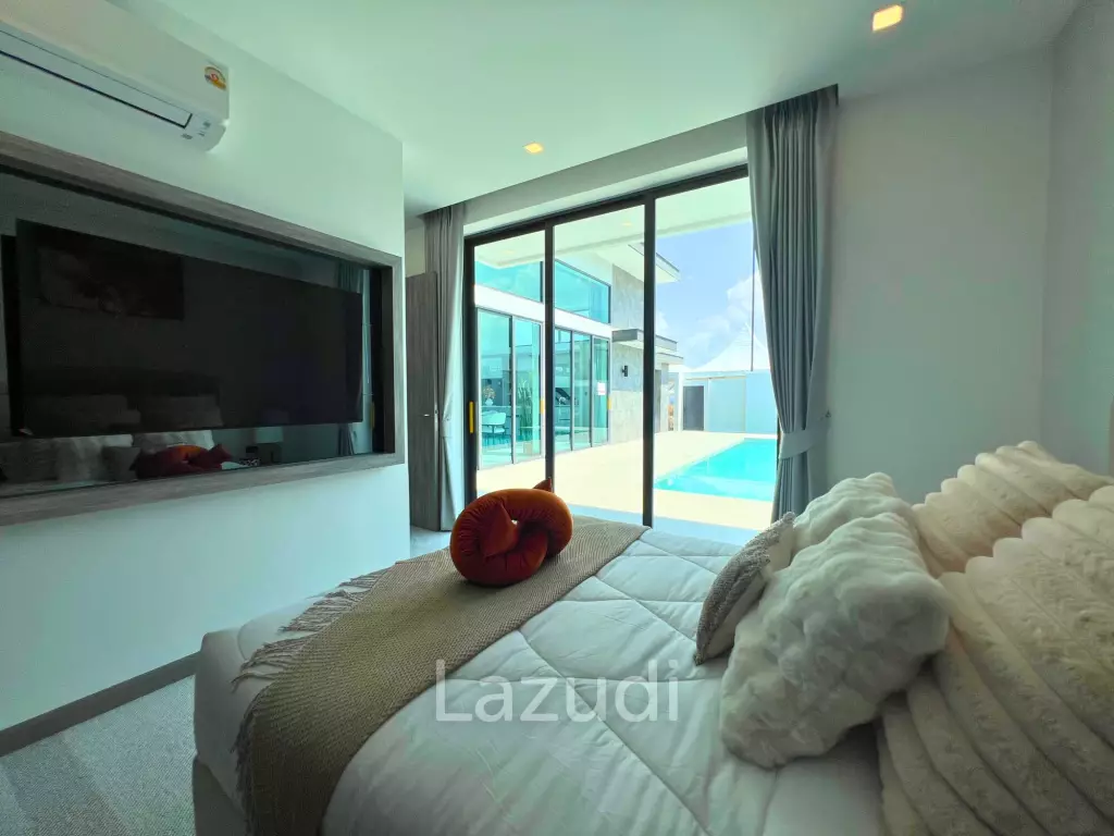 Luxurious 3-Bedroom 299.25 SQ.M Villa in Layan Chak Nok