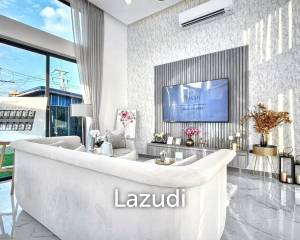 Luxurious 3-Bedroom 299.25 SQ.M Villa in Layan Chak Nok