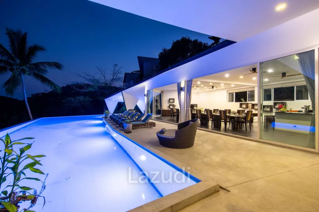 An Exquisite 11-Bedroom Hillside Villa with Ocean Views