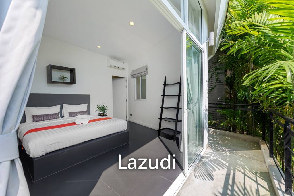 An Exquisite 11-Bedroom Hillside Villa with Ocean Views