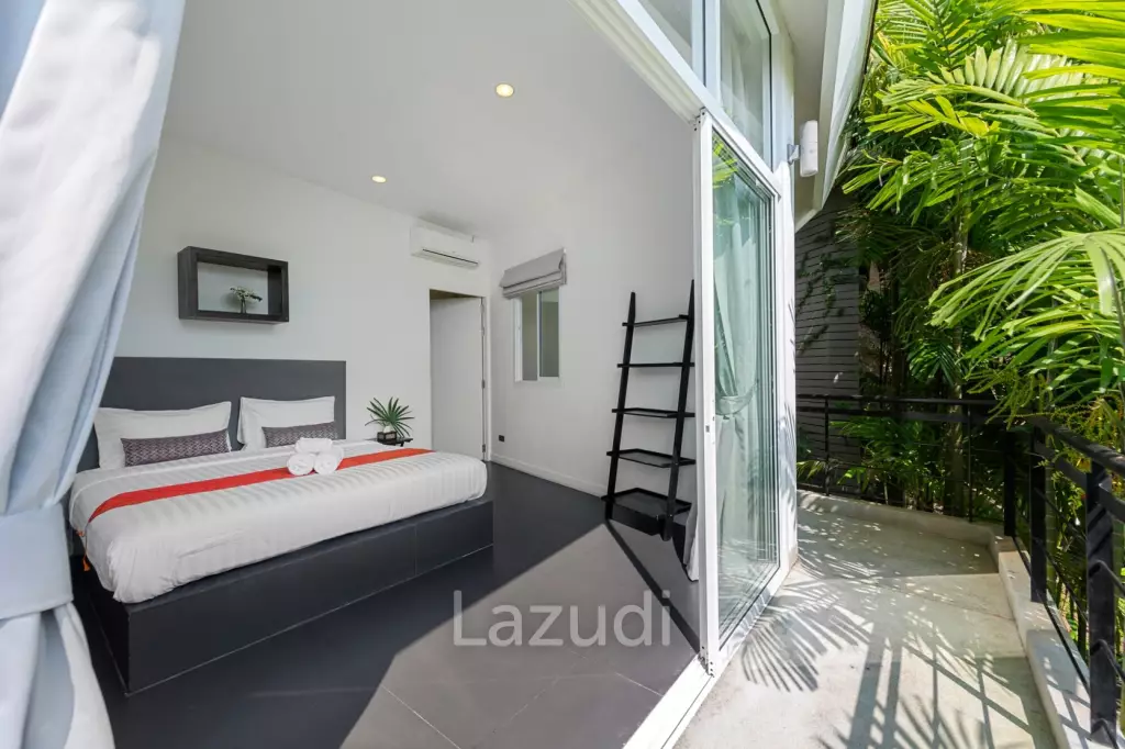 An Exquisite 11-Bedroom Hillside Villa with Ocean Views