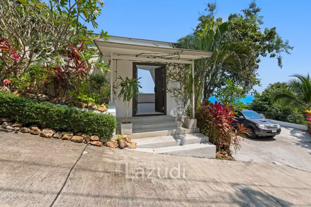 An Exquisite 11-Bedroom Hillside Villa with Ocean Views