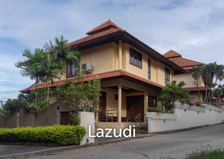 3-Bedroom Villa for Rent in Tongson Bay Villas
